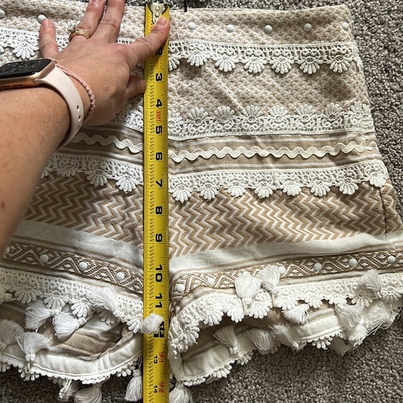 Dodo bar or white and cream moav tassel shorts - Picture 6 of 7